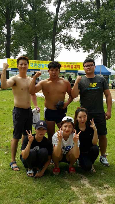제9회 국민생활체육 충북 민속씨름대회 경영학과 대학원 강문성군 외 3명 입상