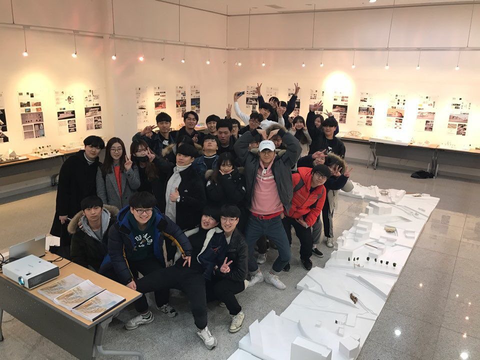 2016년 건축학과 1학년 과제전