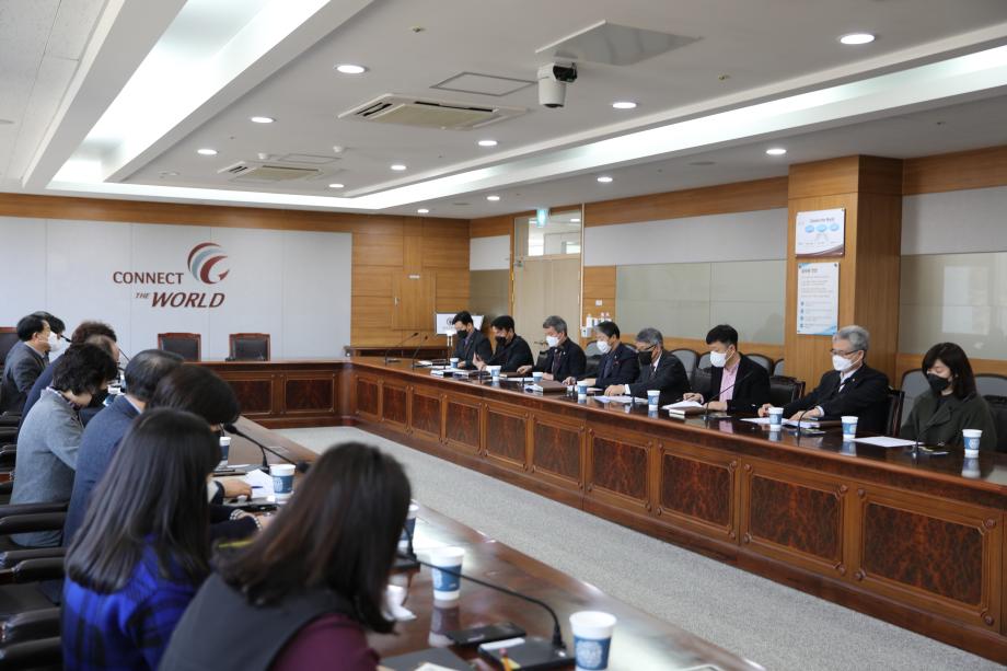 한국교통대, ‘코로나19 비상대책위원회 개최’ - 대구지역 신입생 및 재학생들에게 “마스크 전달” -