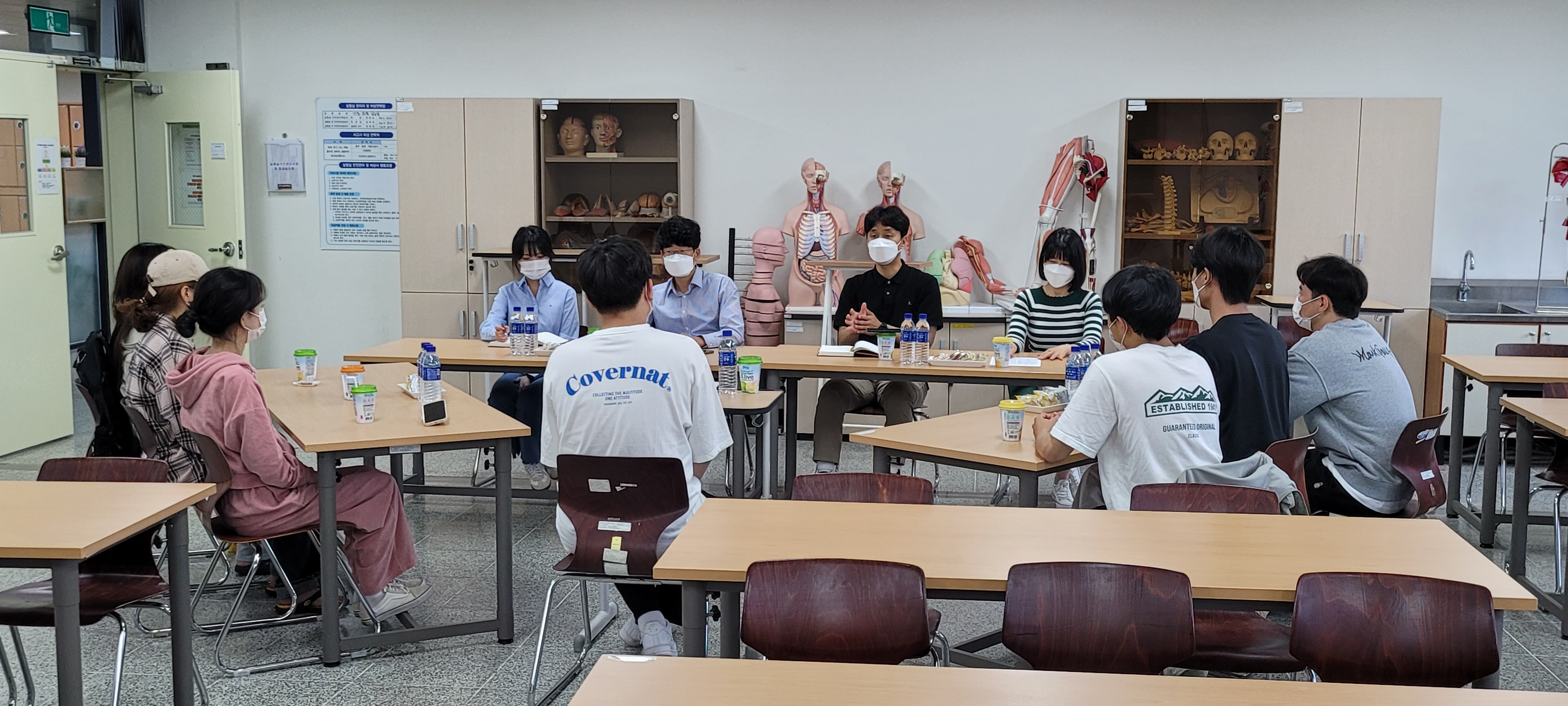 2022 학과교수와 학생회 간부  간담회