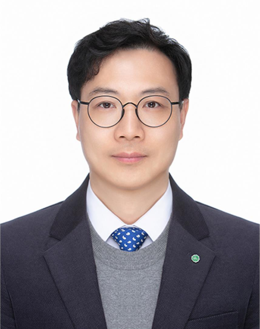 권영웅